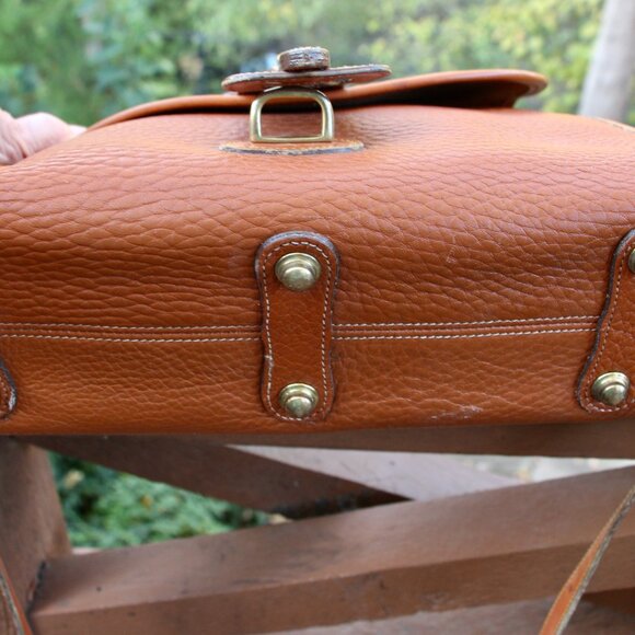 Vintage Dooney & Bourke - Picture 3 of 8